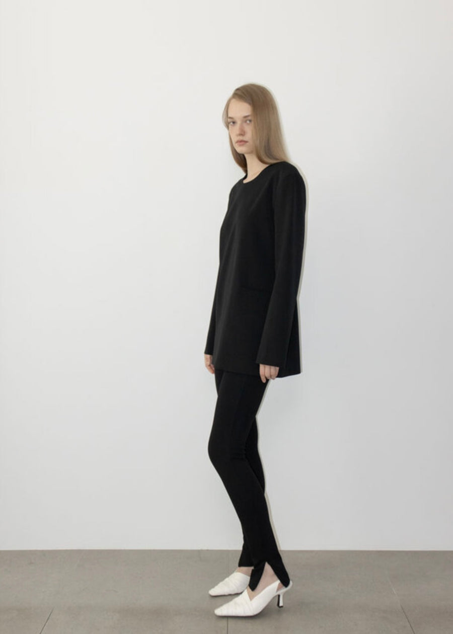 LEHA | Adler Wool  Blended Top (Black)