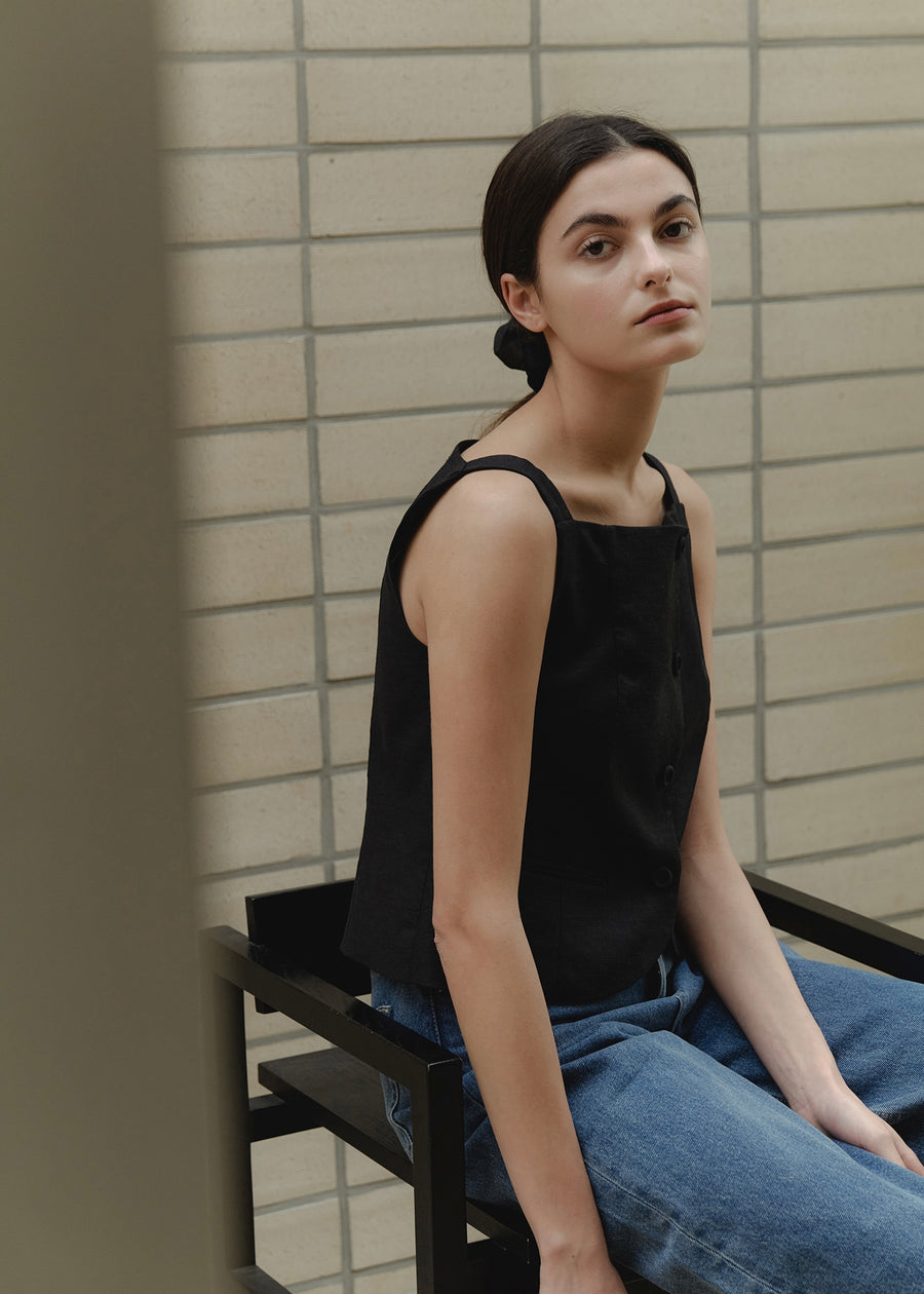 ELBORN | Marie Button Vest (Black)