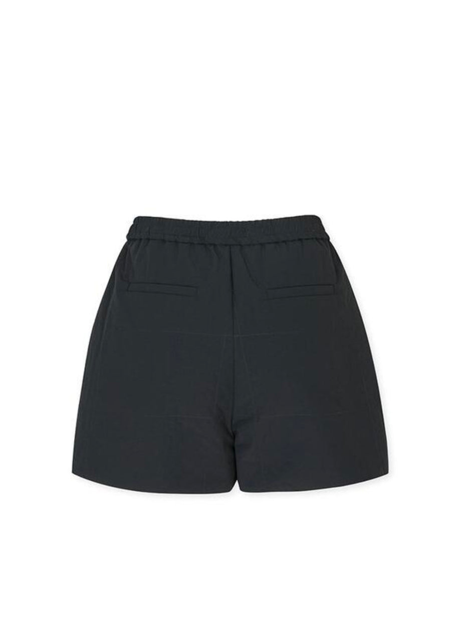 LEHA | Primirose Padding Shorts (Cream, Charcoal)