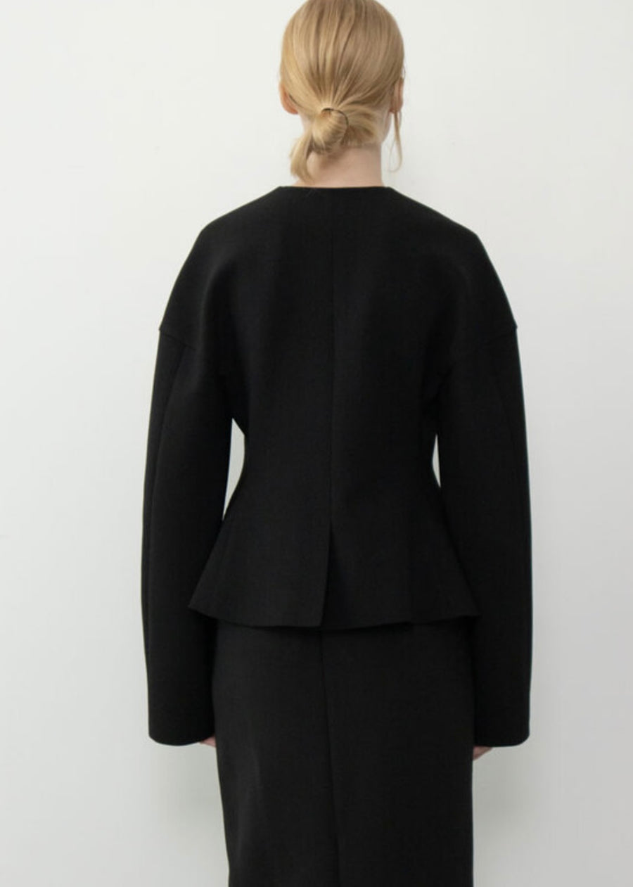 [1St] LEHA | Cloyd Fitted Waist Jacket (Black)