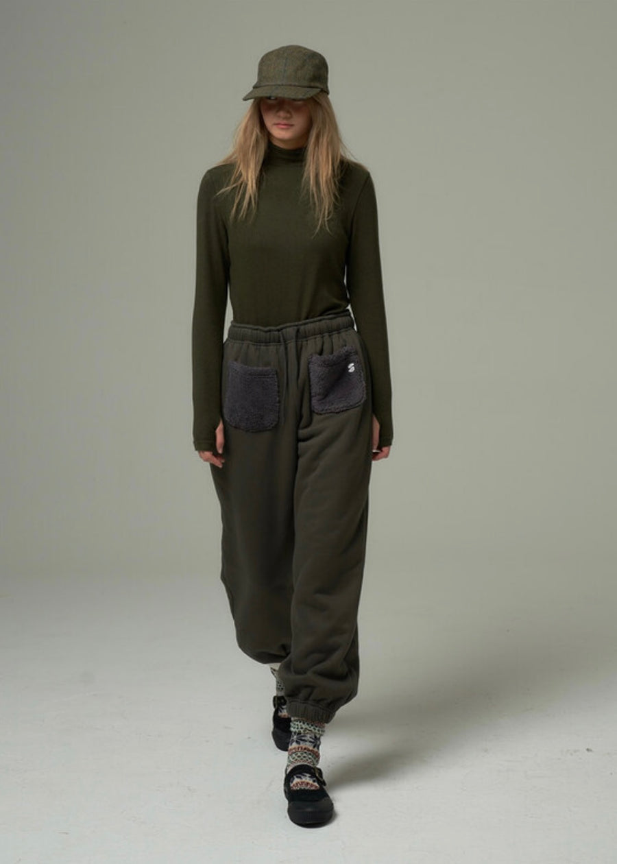 SAAI | Warm Balloon Jogger (Khaki)