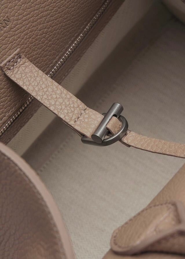 ELBORN | [LIMITED] Momet Leather Tote Bag (Etoupe)