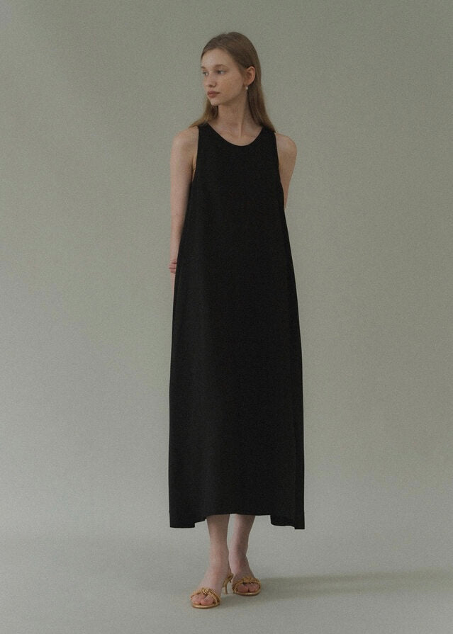 ELBORN | Perna Long Dress (Black)