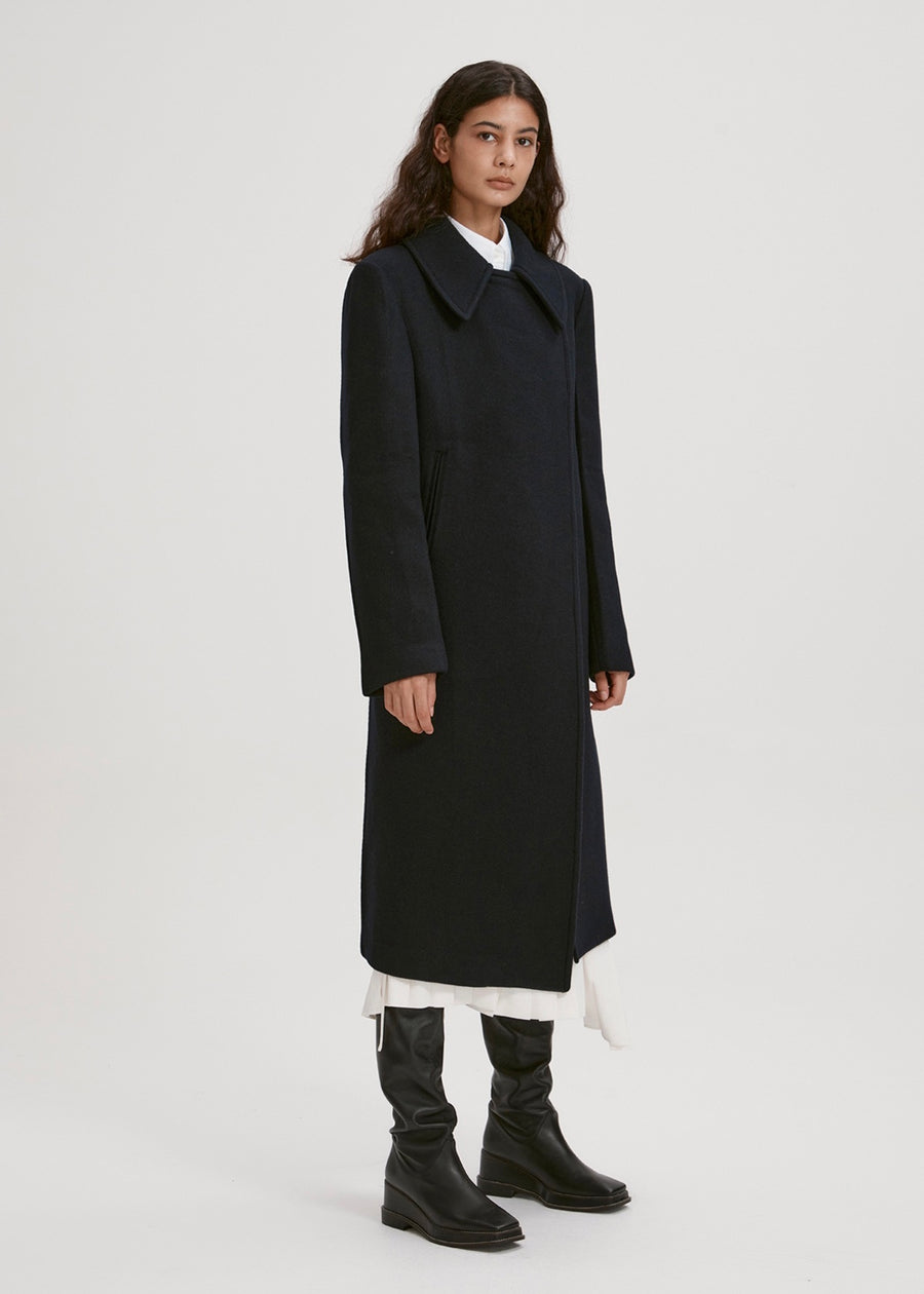 SPREAD COLLAR WOOL COAT (NAVY) | RECTO