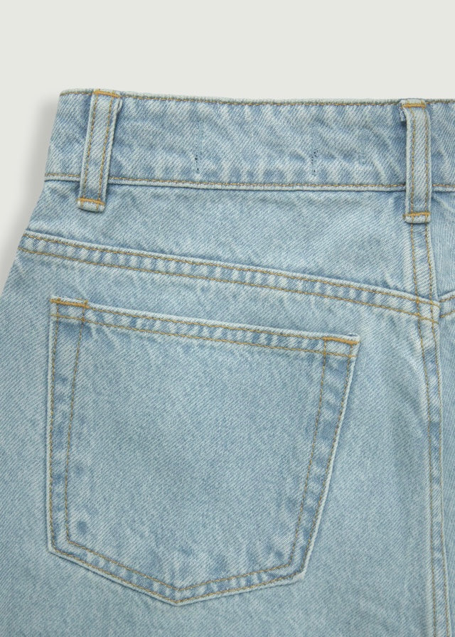 Flora Curve Denim Pants (Light Blue)