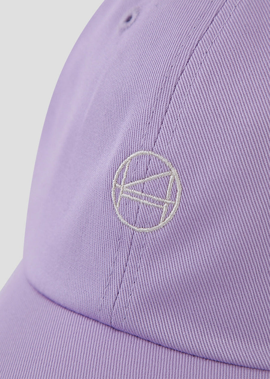 Baseball cap with embroidered logo (Lavender)