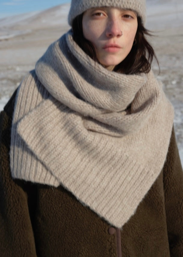 1st [MOIA] Warmer muffler -Oat